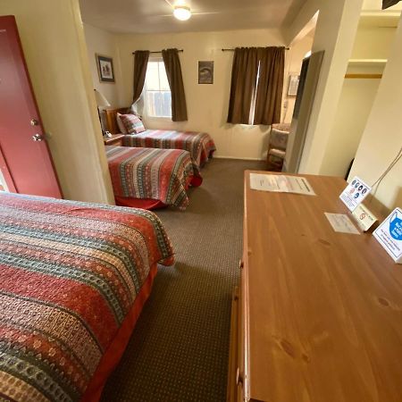 Independence Courthouse Motel מראה חיצוני תמונה