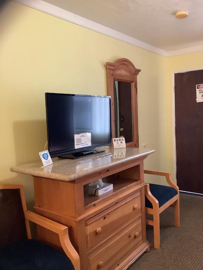Independence Courthouse Motel מראה חיצוני תמונה